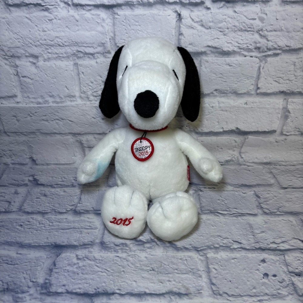 Peanuts Snoopy 2015 Plush Stuffed Animal 13"